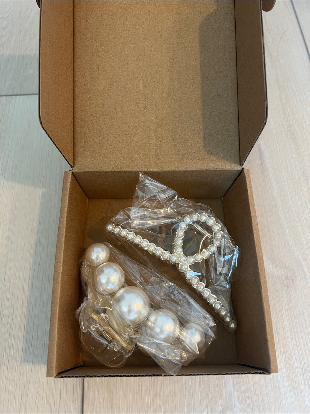 Pearl Accent Hair Clip Set - Classic White Pearl Look